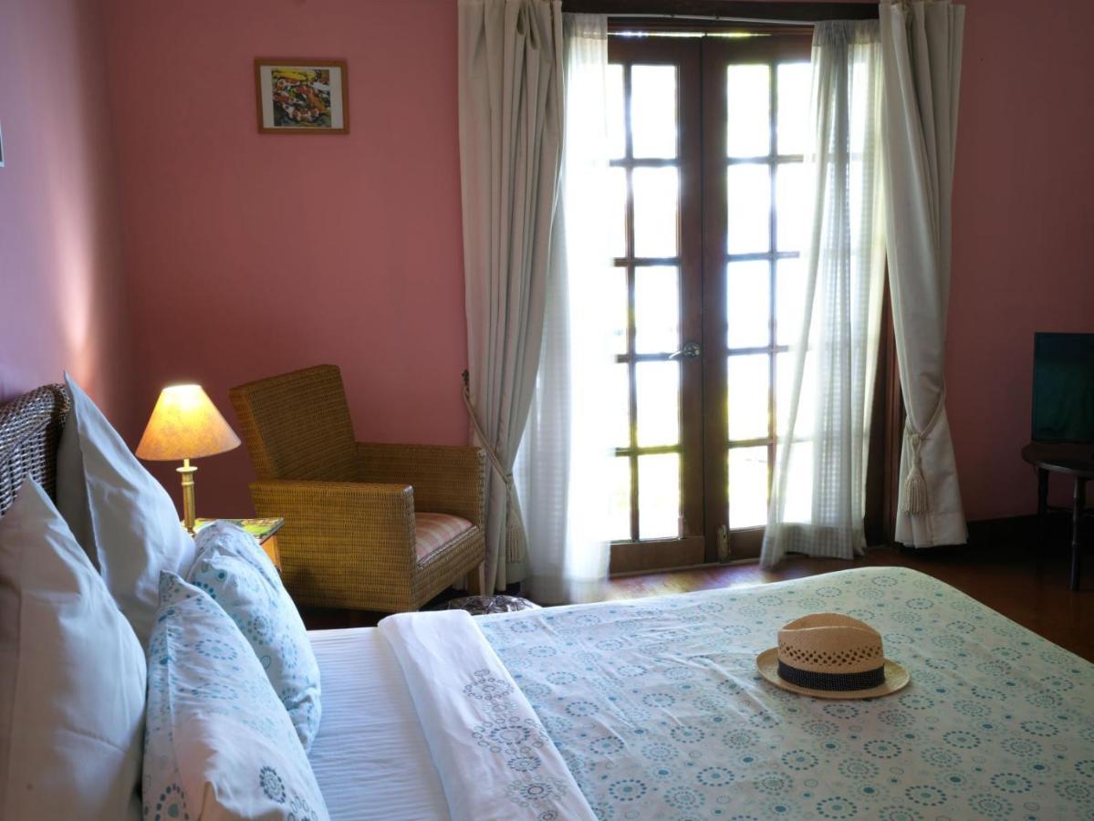 Las Flores Beachside Hotel Catmon Εξωτερικό φωτογραφία