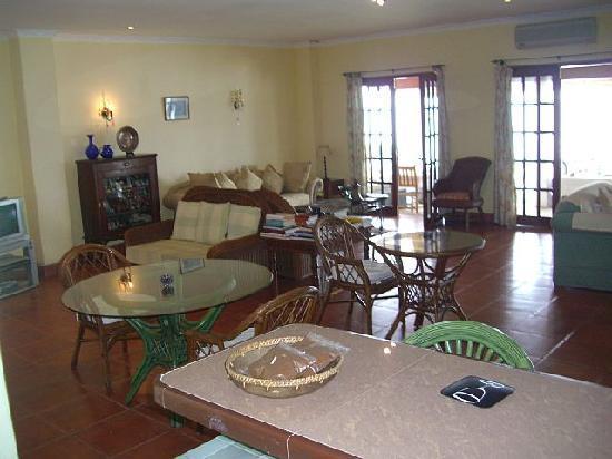 Las Flores Beachside Hotel Catmon Εξωτερικό φωτογραφία